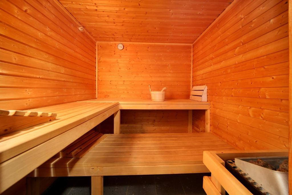 Hotel Hradec Spindleruv Mlyn Exterior photo